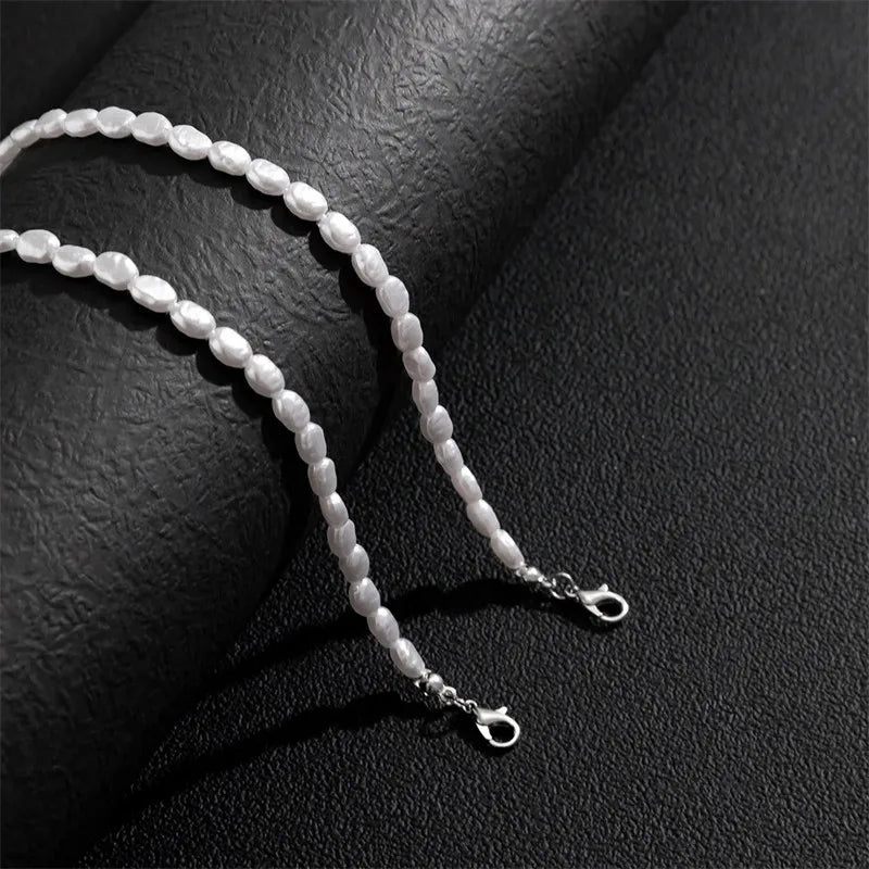 Elegant Beaded Pearl Choker Necklace